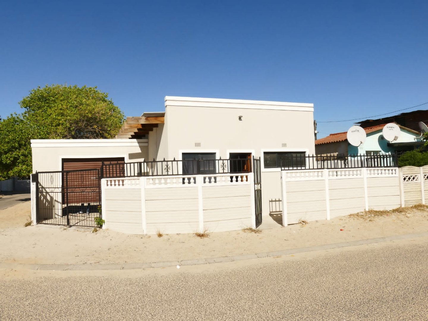 2 Bedroom Property for Sale in The Hague Western Cape